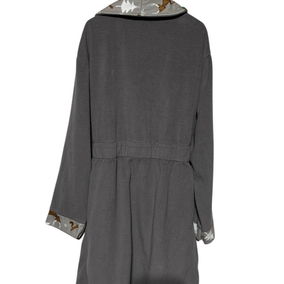 OUTDOOR KIDS BY BASS PRO SHOP BOYS CHRISTMAS PRINT ROBE GRAY 10-12 PRE-OWNED - Picture 2 of 7